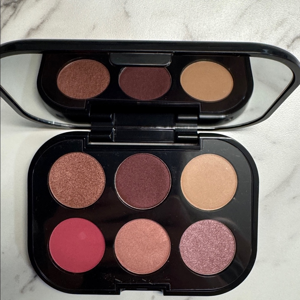 NWT MAC Cosmetics Connect In Colour Rose Lens Eyeshadow Palette - Pink Tones - Picture 2 of 7